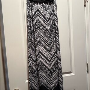 Apt. 9 Black & White Chevron Print Maxi Skirt